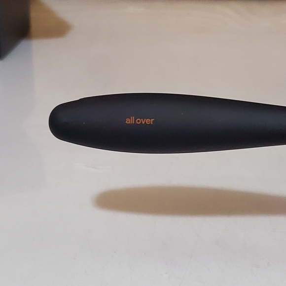 Real Technique ALL OVER Makeup Brush - Picture 6 of 6